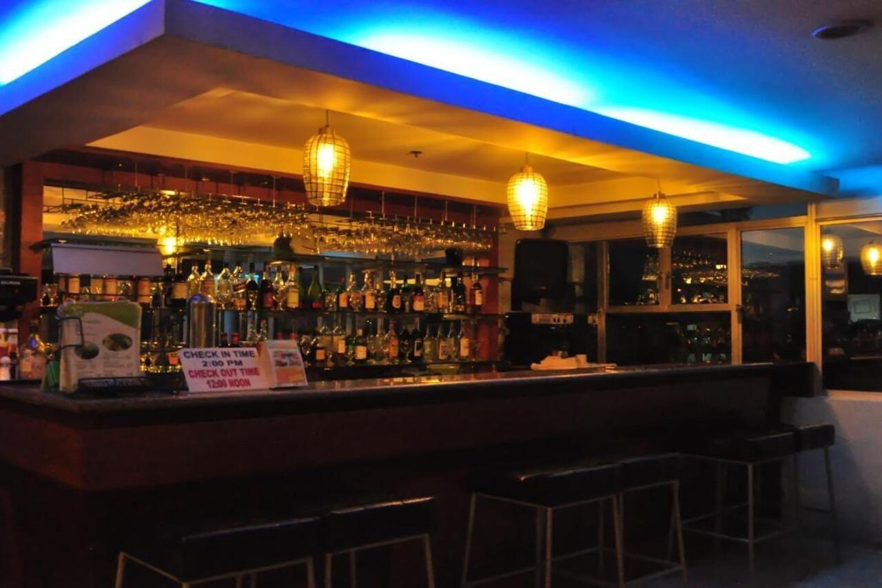 Gv Tower Hotel Cebu Екстер'єр фото