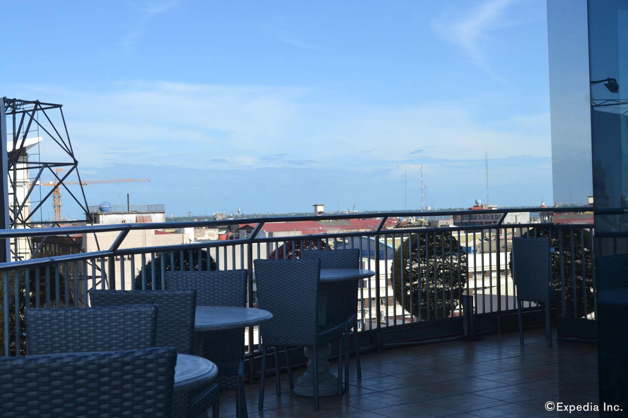 Gv Tower Hotel Cebu Екстер'єр фото